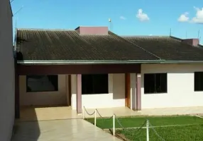 Foto 1 de Casa com 3 Quartos à venda, 100m² em Região do Lago, Cascavel