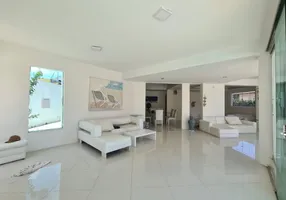 Foto 1 de Casa com 6 Quartos à venda, 500m² em Capim Macio, Natal