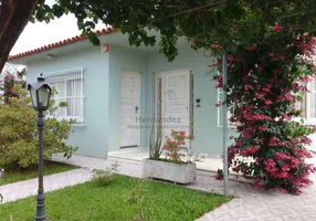 Foto 1 de Casa com 4 Quartos para alugar, 200m² em Fragata, Pelotas
