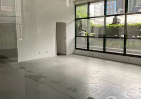 Foto 1 de Ponto Comercial para alugar, 104m² em Vila Olímpia, São Paulo