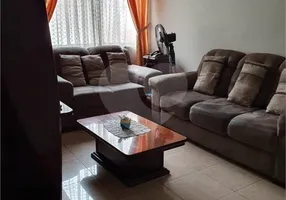 Foto 1 de Casa com 2 Quartos à venda, 122m² em Vila Milton, Guarulhos