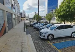 Foto 1 de Ponto Comercial para alugar, 40m² em Candelária, Natal