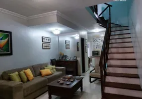 Foto 1 de Casa com 3 Quartos à venda, 190m² em Campo Belo, São Paulo