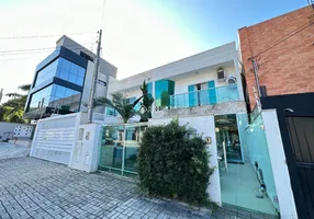 Foto 1 de Casa com 3 Quartos à venda, 355m² em Praia dos Amores, Balneário Camboriú