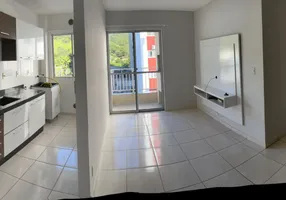 Foto 1 de Apartamento com 2 Quartos para alugar, 56m² em Ressacada, Itajaí