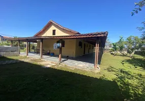 Foto 1 de Fazenda/Sítio com 3 Quartos à venda, 300m² em Jardim das Palmeiras, Itanhaém