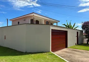 Foto 1 de Sobrado com 6 Quartos à venda, 740m² em Setor Ana Rosa, Trindade