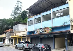 Foto 1 de Apartamento com 3 Quartos para alugar, 10m² em Olaria, Nova Friburgo