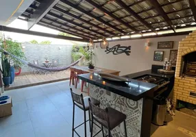Foto 1 de Apartamento com 2 Quartos à venda, 93m² em Goiabeiras, Vitória