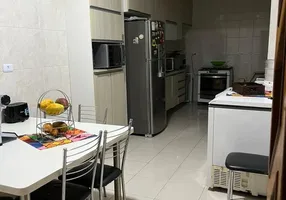 Foto 1 de Sobrado com 3 Quartos para venda ou aluguel, 156m² em Bela Vista, São Paulo