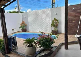 Foto 1 de Casa com 2 Quartos à venda, 100m² em Stella Maris, Salvador