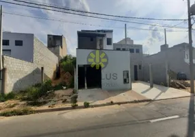 Foto 1 de Sobrado com 3 Quartos à venda, 194m² em Jardim Ipaussurama, Campinas