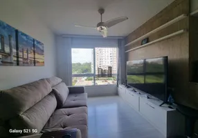 Foto 1 de Apartamento com 3 Quartos à venda, 80m² em Jardim Carvalho, Porto Alegre