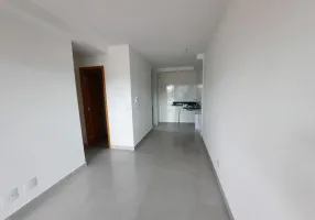 Foto 1 de Apartamento com 2 Quartos à venda, 41m² em Vila Mazzei, São Paulo