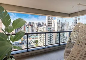 Foto 1 de Apartamento com 3 Quartos à venda, 127m² em Jardins, São Paulo