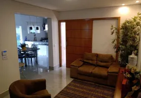 Foto 1 de Casa com 3 Quartos à venda, 120m² em Centro, Lauro de Freitas
