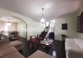 Foto 1 de Casa com 5 Quartos à venda, 294m² em Fernão Dias, Belo Horizonte