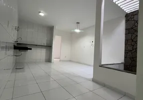 Foto 1 de Casa com 3 Quartos à venda, 180m² em Trapiche da Barra, Maceió