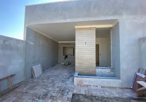 Foto 1 de Casa com 3 Quartos à venda, 72m² em Órfãs, Ponta Grossa