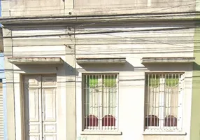 Foto 1 de Casa com 2 Quartos à venda, 115m² em Centro, Pelotas