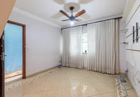 Foto 1 de Sobrado com 3 Quartos para alugar, 176m² em Jardim, Santo André