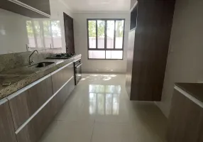 Foto 1 de Casa de Condomínio com 3 Quartos para alugar, 100m² em São Marcos, Macaé