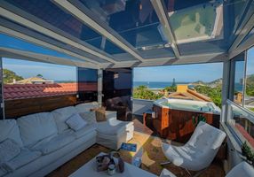 Foto 1 de Casa de Condomínio com 5 Quartos à venda, 4576m² em Praia Mole, Florianópolis