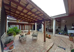 Foto 1 de Casa com 3 Quartos à venda, 192m² em Agua Branca, Ilhabela