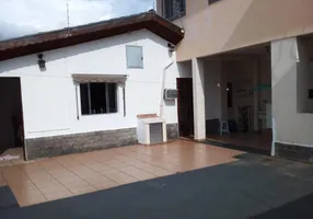 Foto 1 de Casa com 4 Quartos à venda, 250m² em Jardim Independência, Taubaté