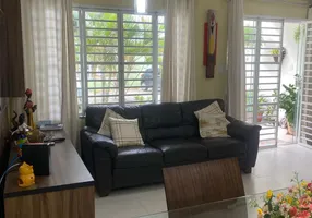 Foto 1 de Casa com 3 Quartos à venda, 122m² em Itapuã, Salvador