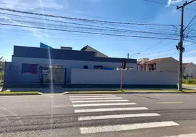 Foto 1 de Casa com 2 Quartos à venda, 200m² em São José, Canoas