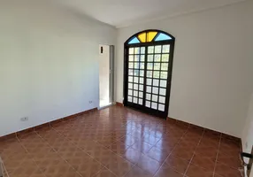 Foto 1 de Casa com 2 Quartos para alugar, 62m² em Parque Santo Antônio, São Paulo