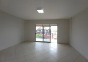 Foto 1 de Apartamento com 3 Quartos para alugar, 105m² em Santa Rosa, Cuiabá