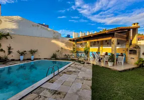 Foto 1 de Casa com 3 Quartos à venda, 256m² em Capim Macio, Natal