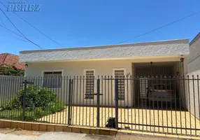 Foto 1 de Casa com 3 Quartos para alugar, 160m² em Centro, Londrina