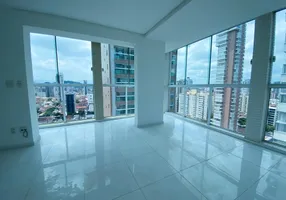 Foto 1 de Cobertura com 3 Quartos à venda, 349m² em Gonzaga, Santos