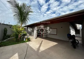 Foto 1 de Casa com 3 Quartos à venda, 270m² em Cidade Jardim, Caraguatatuba