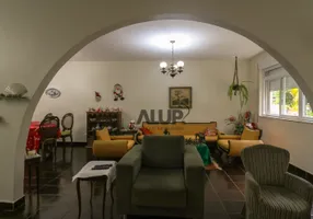 Foto 1 de Apartamento com 2 Quartos à venda, 204m² em Cerqueira César, São Paulo