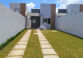 Foto 1 de Casa com 2 Quartos à venda, 71m² em Pires Façanha, Eusébio