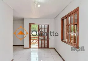 Foto 1 de Sobrado com 2 Quartos para alugar, 121m² em São Sebastião, Porto Alegre