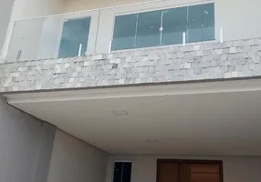 Foto 1 de Sobrado com 4 Quartos à venda, 285m² em Jardim Atlântico, Goiânia