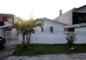 Foto 1 de Casa com 4 Quartos à venda, 200m² em Brejatuba, Guaratuba
