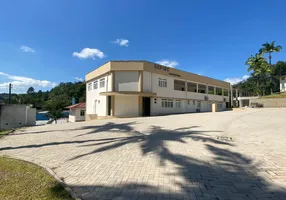 Foto 1 de Galpão/Depósito/Armazém com 8 Quartos para alugar, 4400m² em Nova Brasília, Brusque