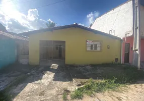 Foto 1 de Casa com 2 Quartos para venda ou aluguel, 60m² em Areia Branca, Canguaretama