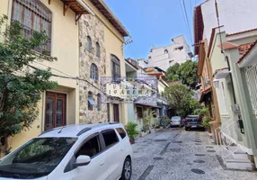 Foto 1 de Casa com 6 Quartos à venda, 300m² em Tijuca, Rio de Janeiro