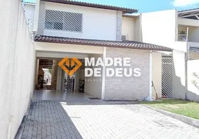 Foto 1 de Casa com 4 Quartos à venda, 218m² em Parque Manibura, Fortaleza