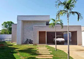 Foto 1 de Sobrado com 4 Quartos à venda, 305000m² em Asa Sul, Brasília