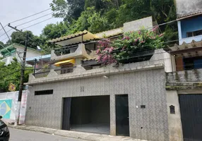 Foto 1 de Casa com 2 Quartos à venda, 160m² em Parque Prainha, São Vicente