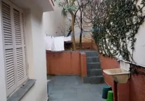 Foto 1 de Casa com 4 Quartos à venda, 220m² em Vila Madalena, São Paulo