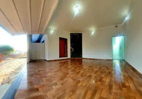 Foto 1 de Casa com 3 Quartos à venda, 200m² em Residencial Ana Dorothea, Franca